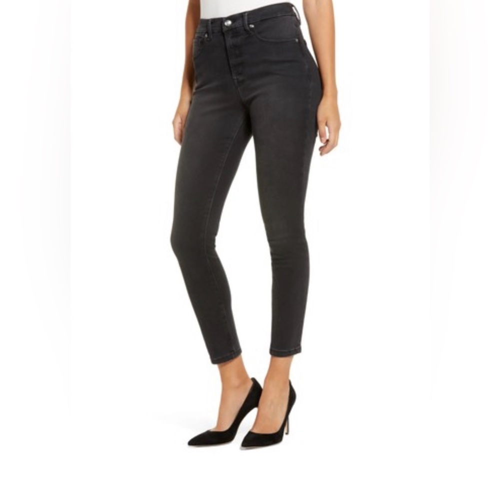 Good American Good Legs Crop